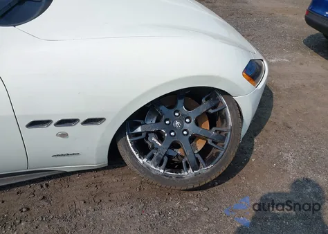 2011 Maserati Granturismo S Automatic из США, поврежденный, VIN ZAM45KLA5B0057876